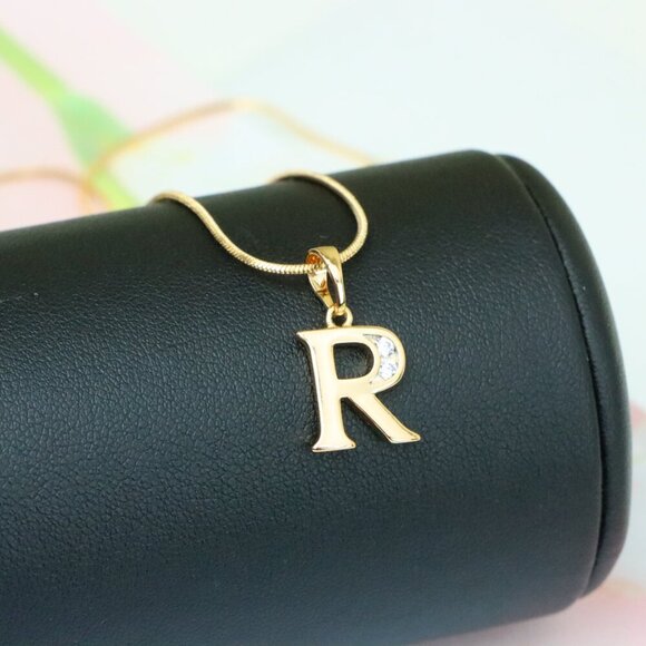 "Rose Gold Letter R Pendant with Crystal Accent – 18K Gold Plated, XPPT1367 - Picture 4 of 13